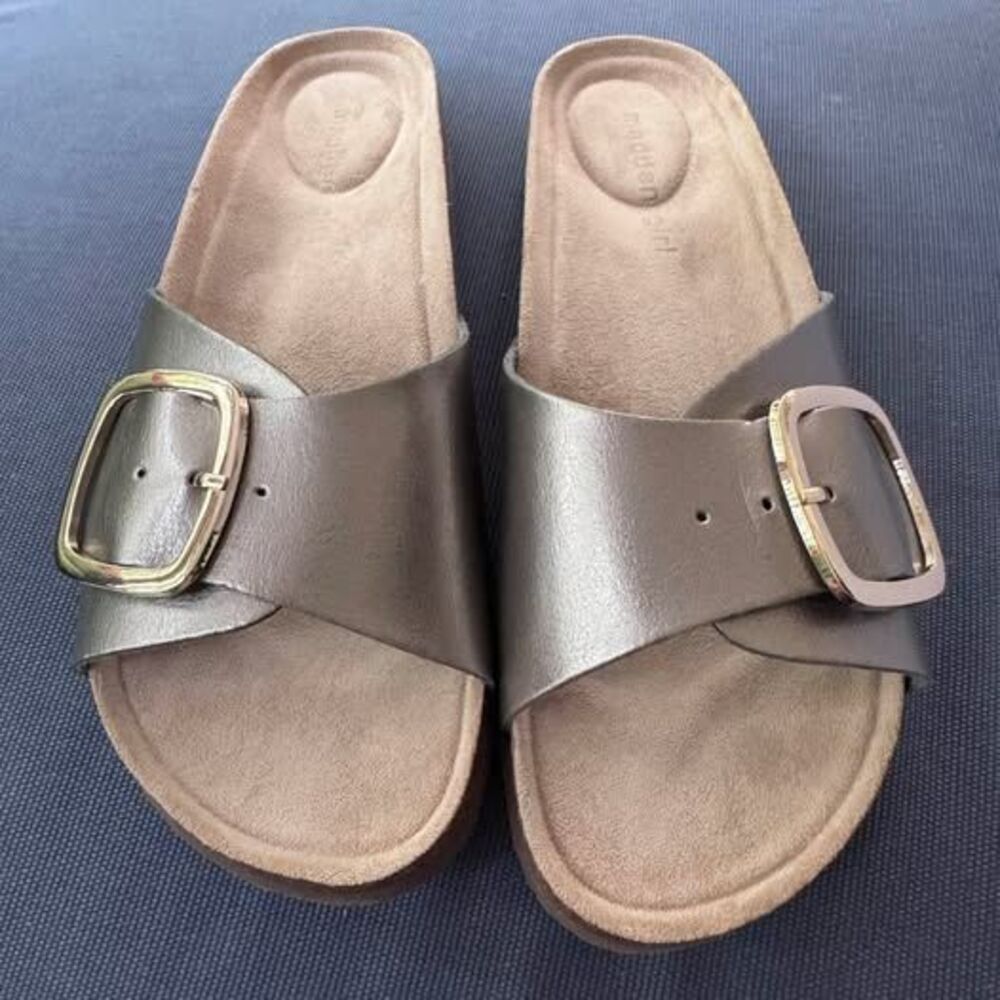 Madden Girl Metallic Buckle Slide Sandals size 8.5 vegan fall Taupe New